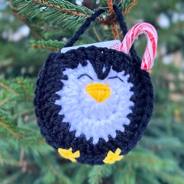 Crochet Penguin Gift Card Holder Pattern