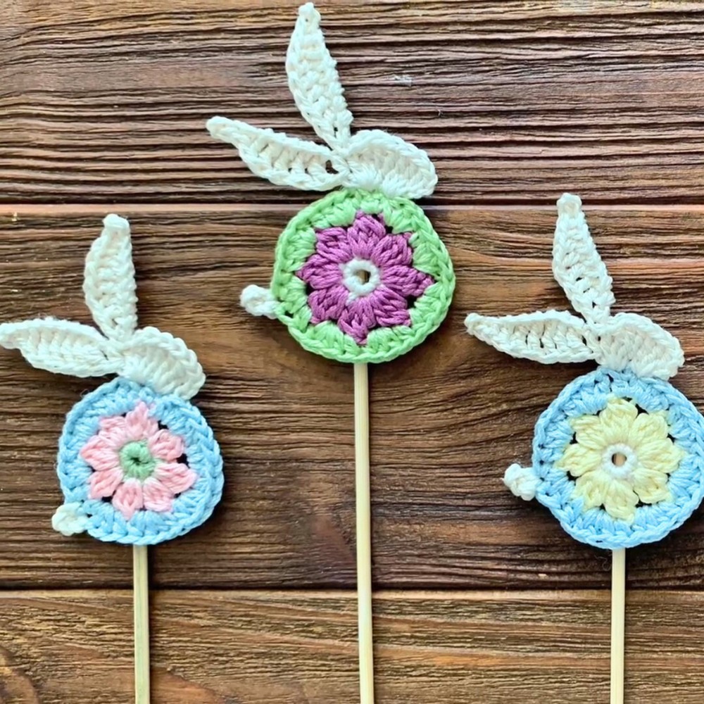 Easter Bunny Topper