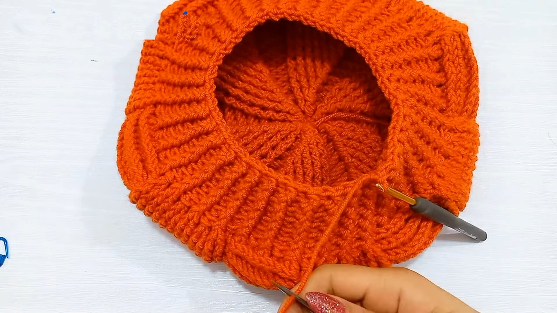 Crochet Beret Hat: A Step-by-Step Guide