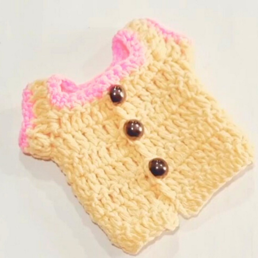 Beginner's Guide to Crocheting a Pretty Jacket