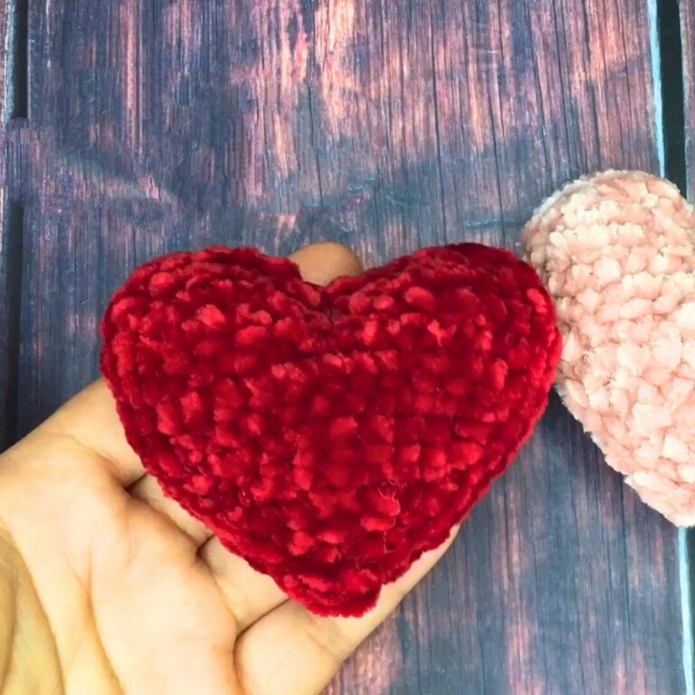 How to Crochet a Velvet Heart Step-by-Step Guide for Beginners