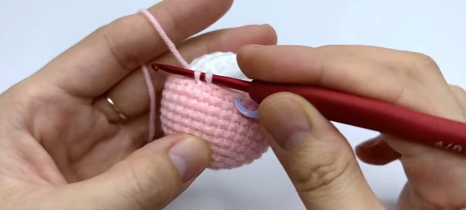 Crochet Hello Kitty Candy: A Beginner's Guide