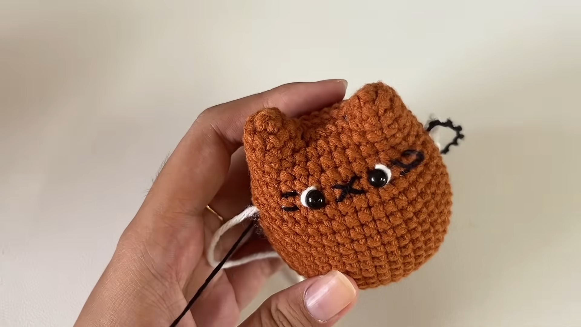 How To Crochet Halloween Cats