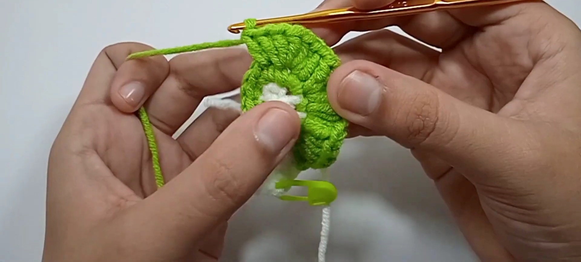 Easy Crochet Lettuce Pattern – Veggie Toy Guide