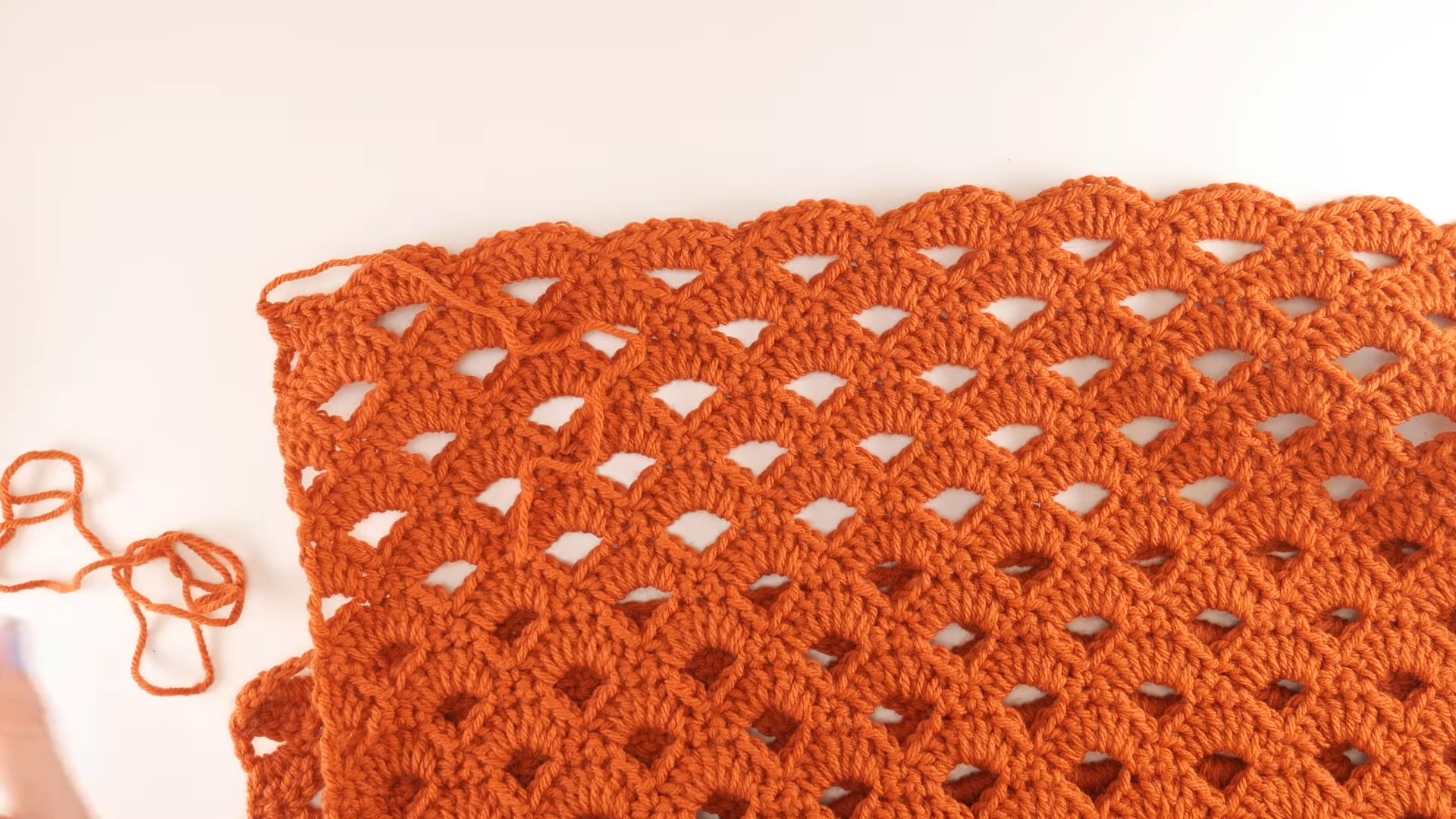 Crochet Gorgeous Fall Shawl Pattern