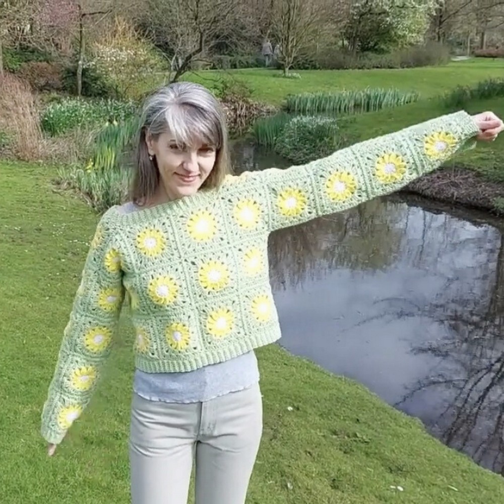 Crochet a Daisy Granny Square Pullover Sweater