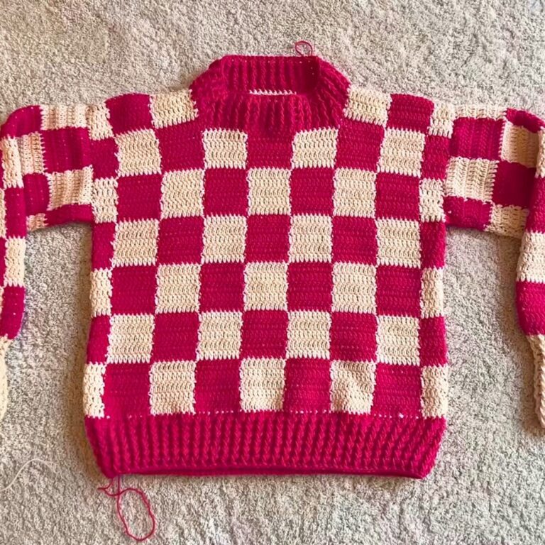 Crochet Checkered Sweater Pattern – Stylish And Comfortable