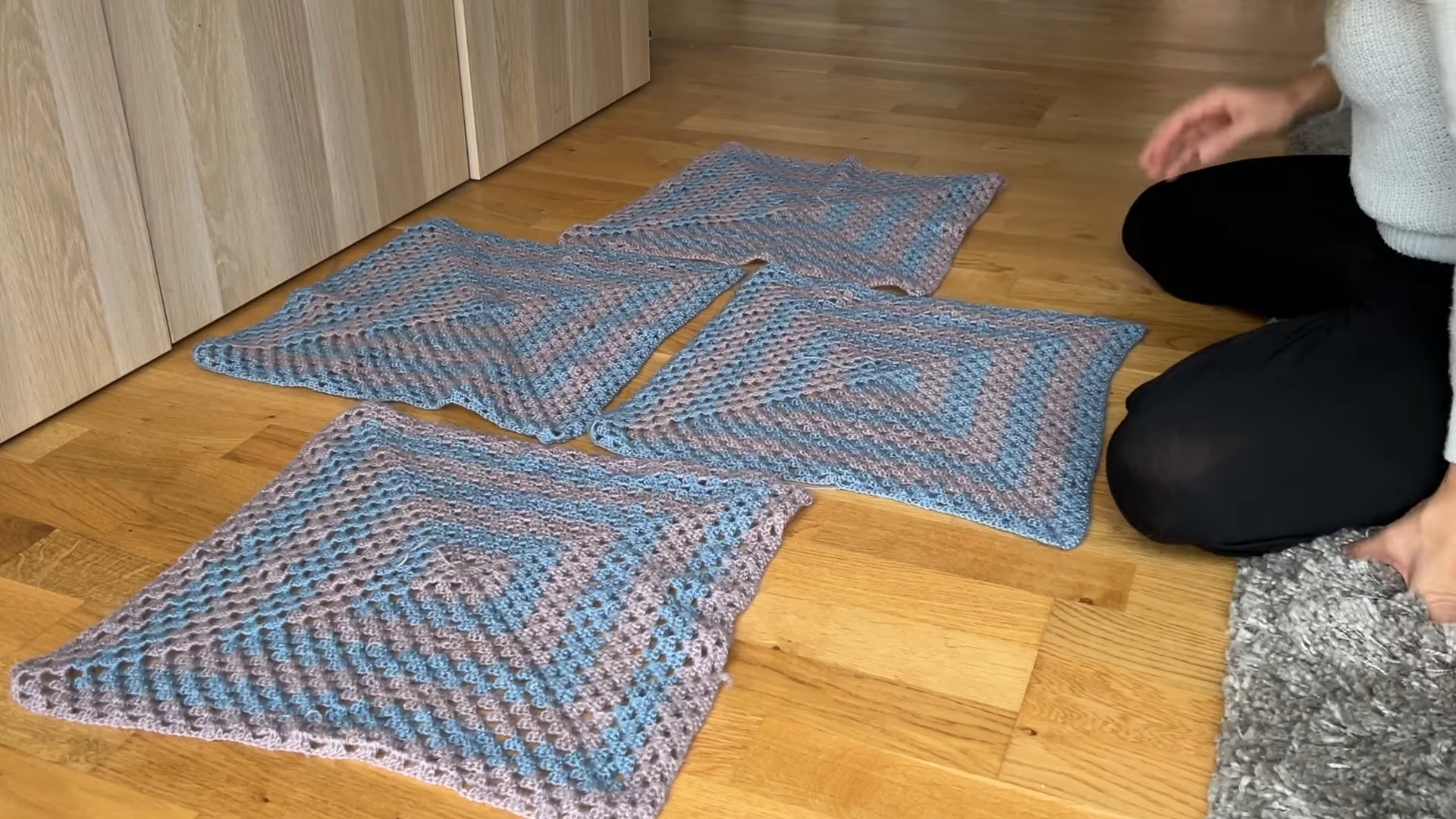 Step-by-Step Tutorial for a Cozy Granny Square Crochet Sweater