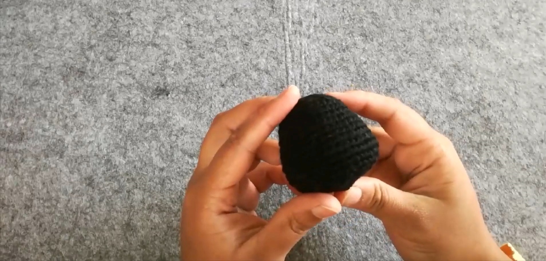Learn to Make a Crochet Halloween Pumpkin Cat Amigurumi