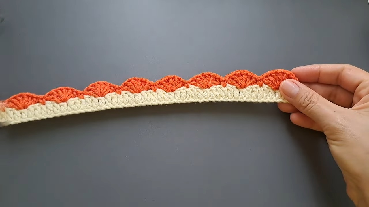 Crochet Strawberry Headband Pattern for Stylish Accessory