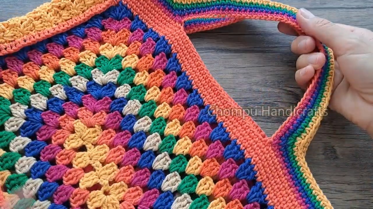 Crochet Granny Square Bag Tutorial – Fun and Functional Design
