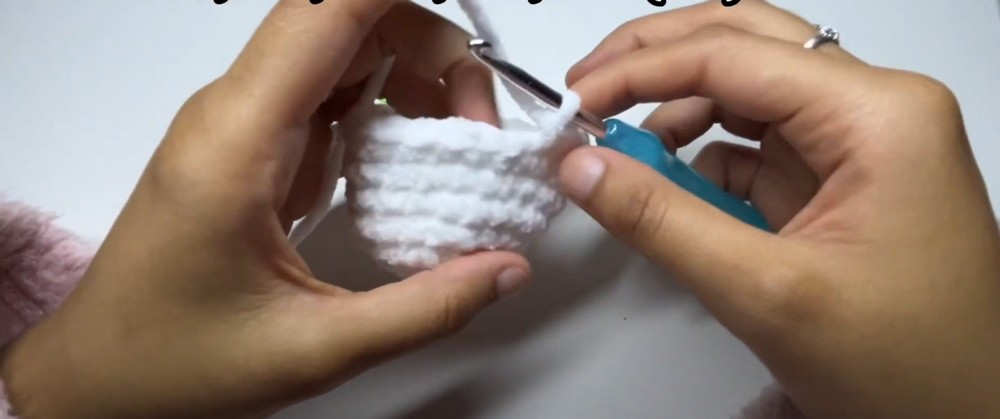 Crochet Ghost Pattern Tutorial – Fun, Easy, and Perfect for Beginners