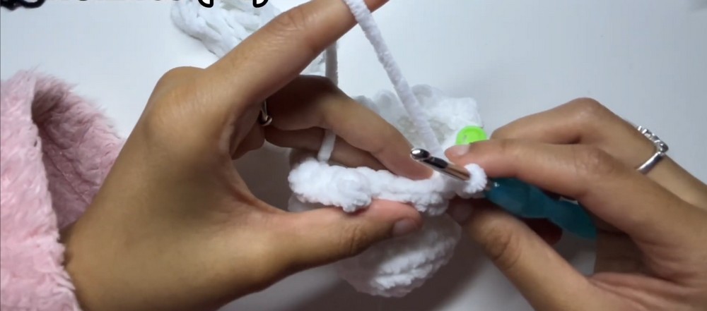 Crochet Ghost Pattern Tutorial – Fun, Easy, and Perfect for Beginners
