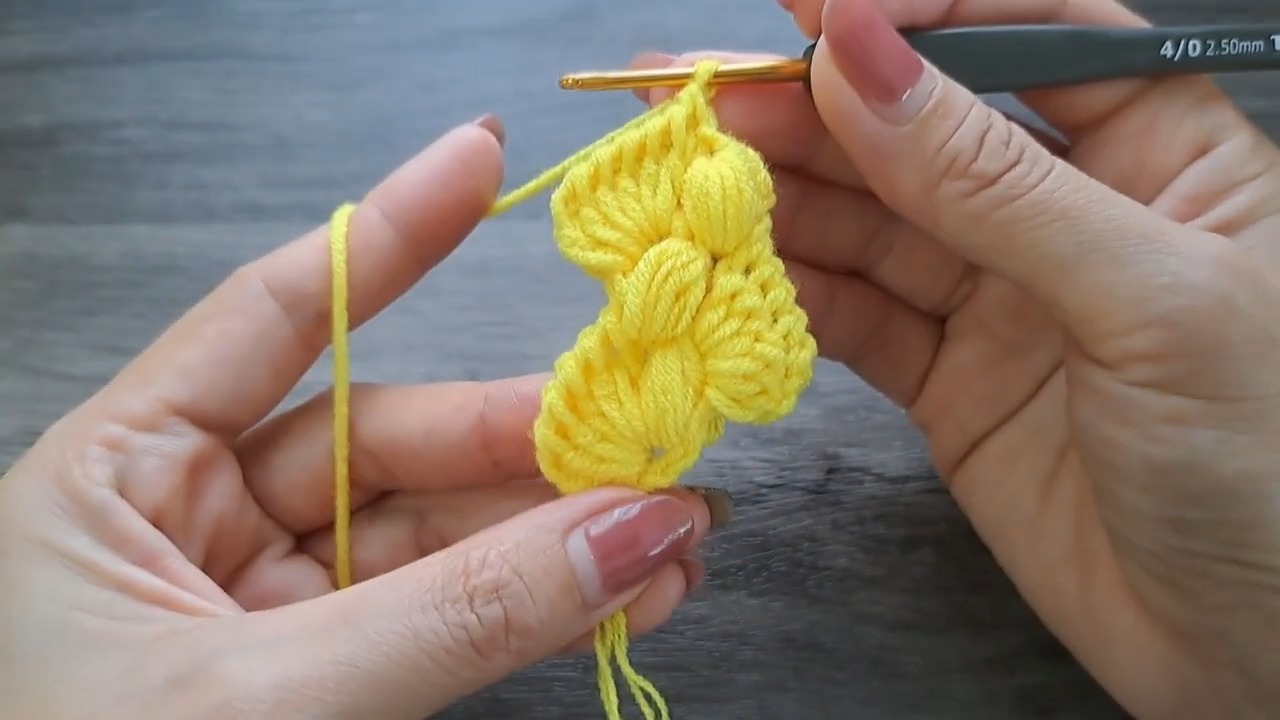 Beautiful and Functional Crochet Headband for All Skill Levels