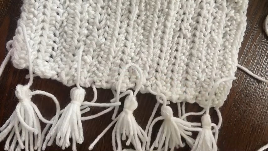 Crochet Ghost Wall Decor Pattern for Halloween