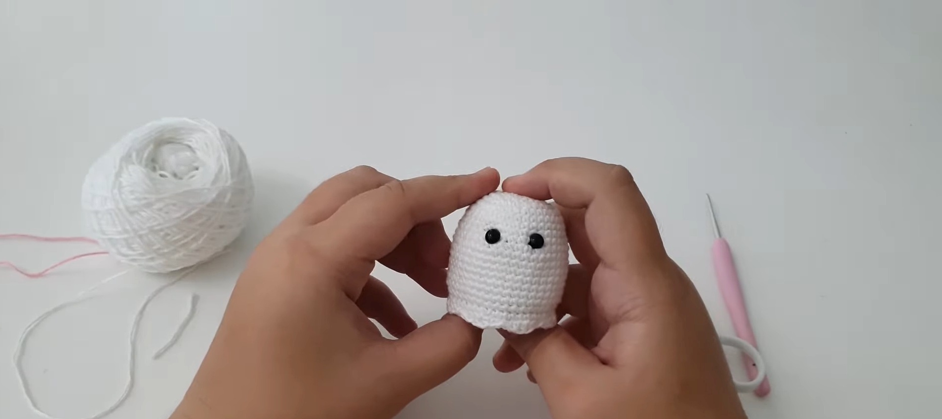 Beginner-Friendly Crochet Bubu Little Ghost for Halloween