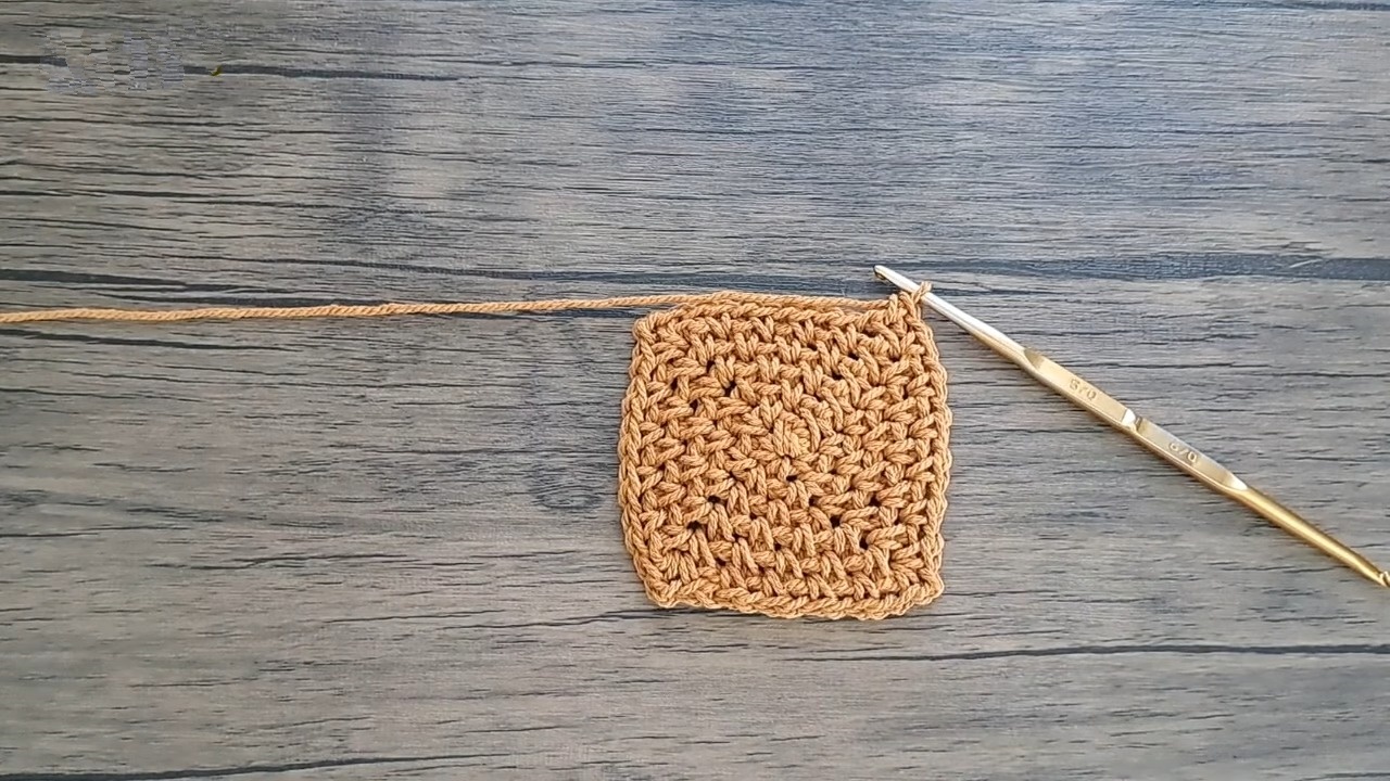 Functional Granny Square Bag Crochet Pattern for All Skill Levels