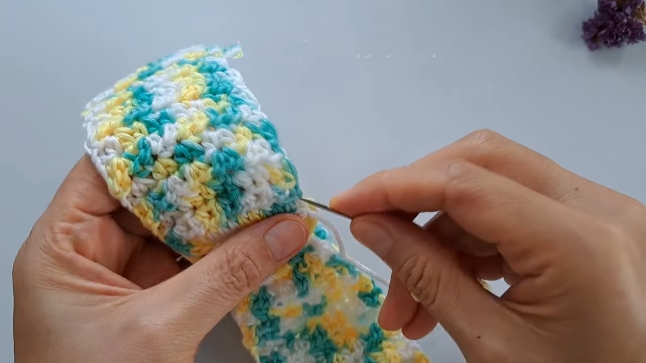 Crochet Headband Tutorial - Easy, Versatile, and Stylish Design