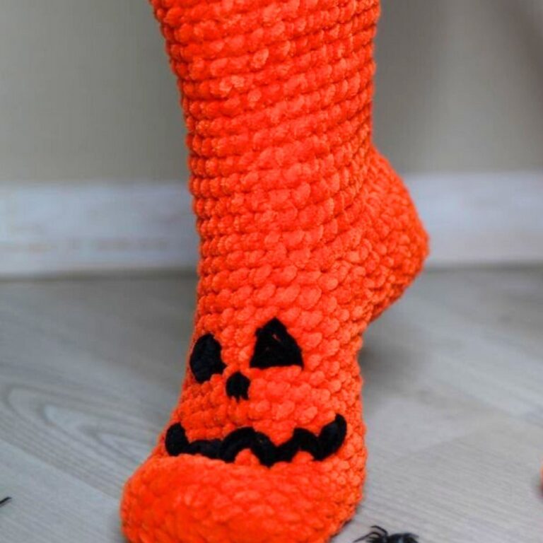 Festive Crochet Halloween Bootie Slippers Tutorial