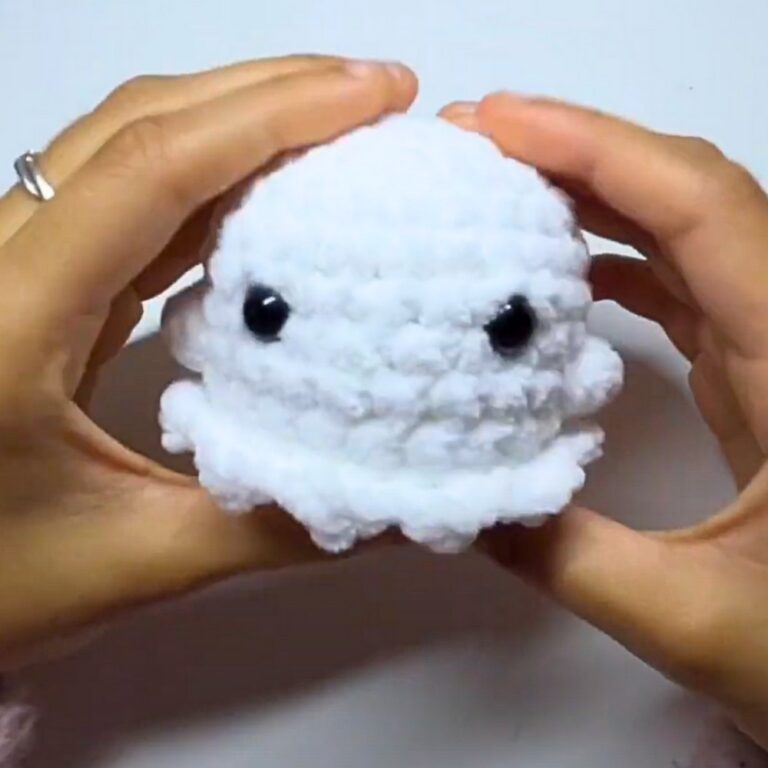 Crochet Ghost Pattern Tutorial – Fun, Easy, and Perfect for Beginners