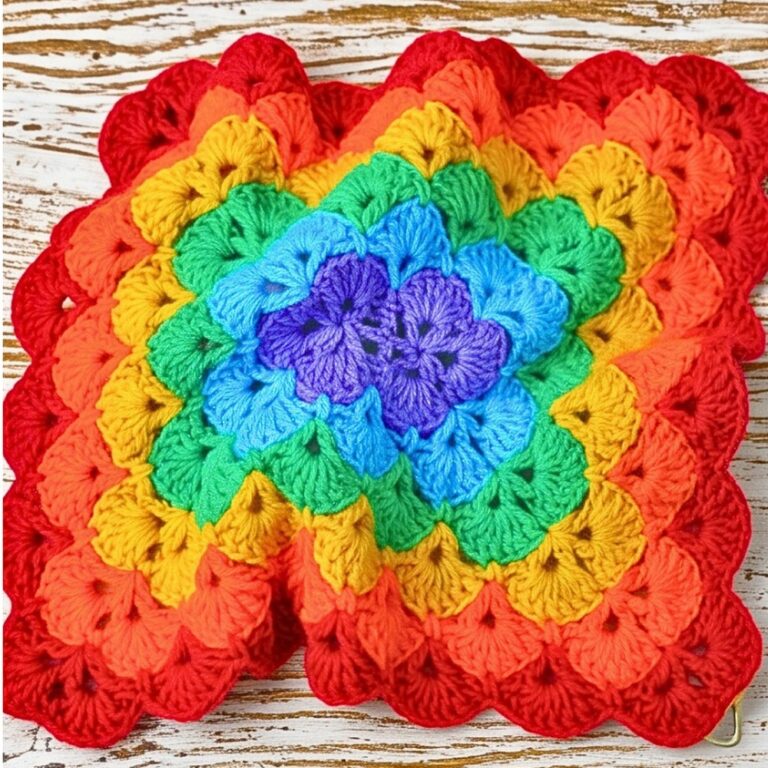 Crochet Shell and V-Stitch Blanket Pattern – Easy Rectangle Design