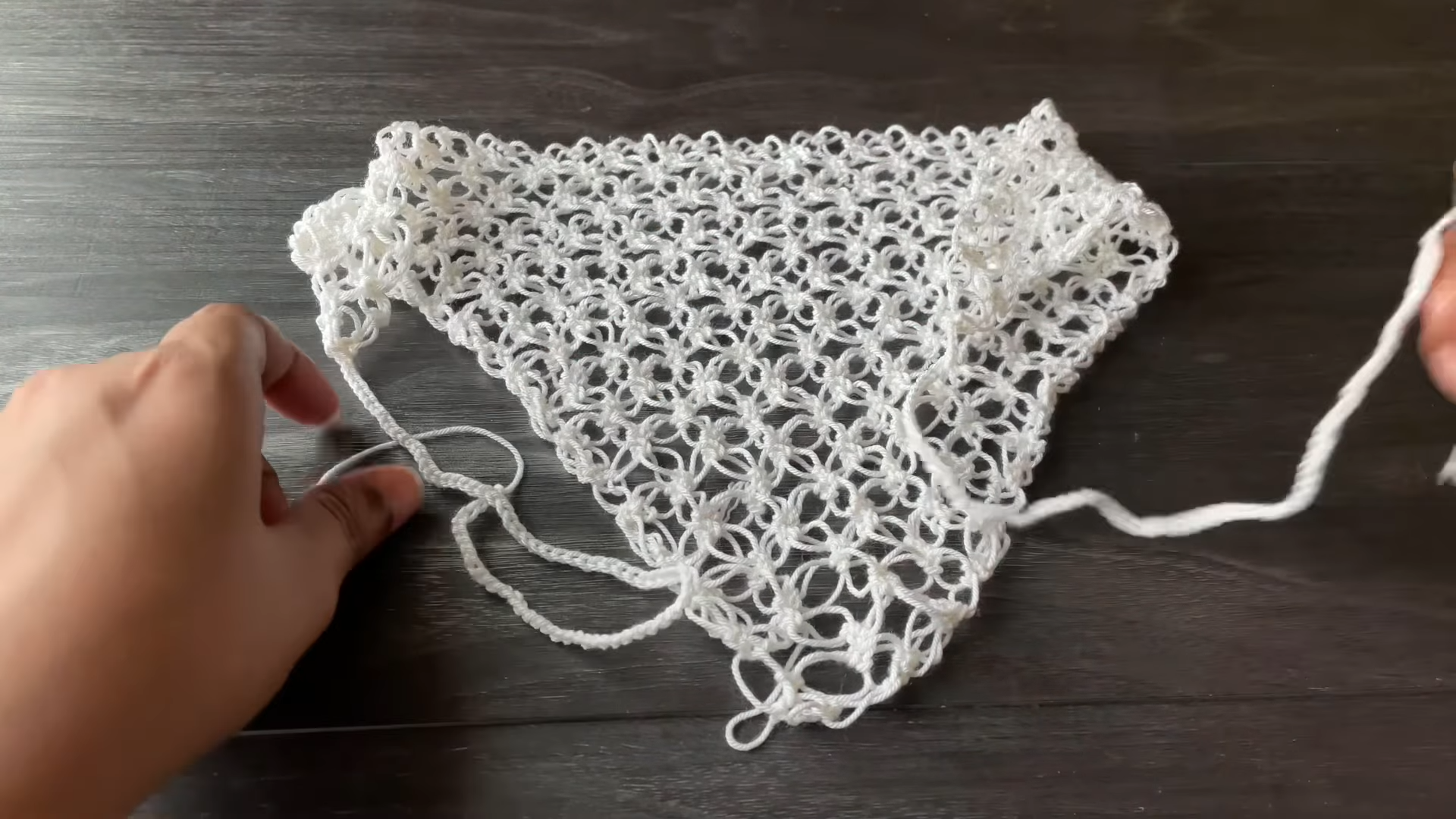 Stylish Solomon’s Knot Crochet Bandana Pattern