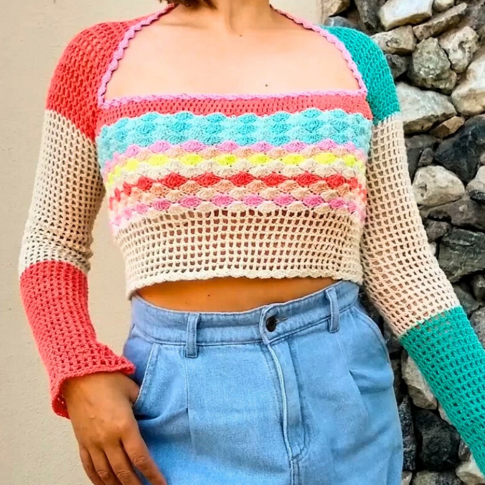 How to Make a Seamless Crochet Color Block Sweater