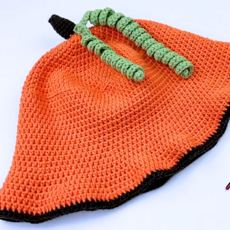 Learn to Crochet a Pumpkin Bucket Hat for Thanksgiving