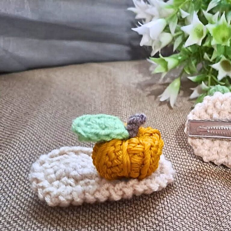 Create a Crochet Mini Pumpkin Hair Clip for Fall