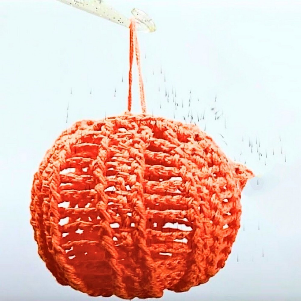 Crochet a Spooky Yet Cute Halloween Jack-o-Lantern for Home Décor