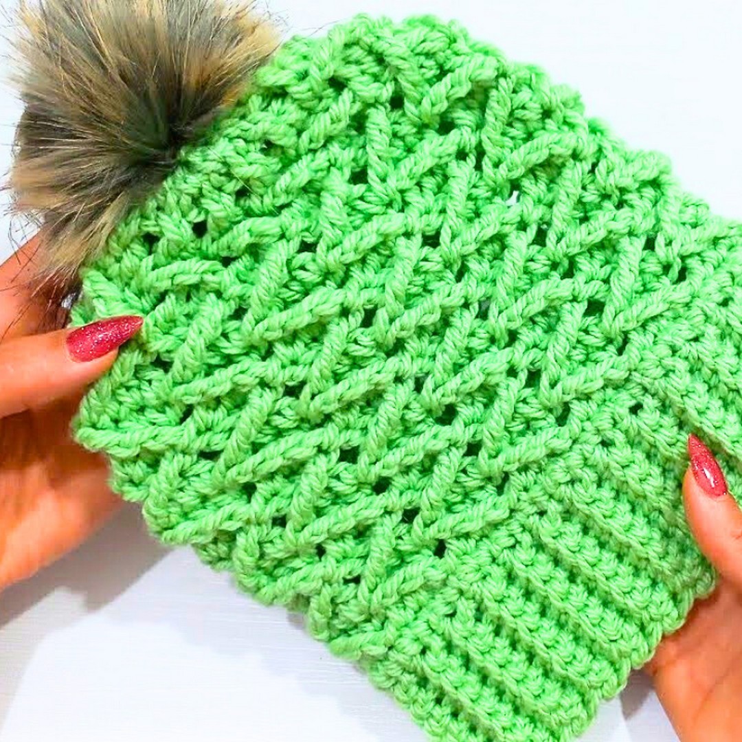 How To Crochet A Zigzag Beanie Hat With Trendy Stitches