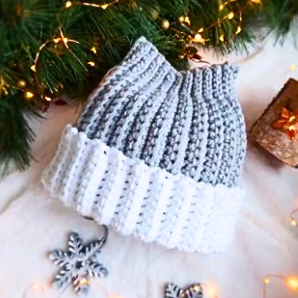 How To Crochet A Chunky Beanie That’s Perfect For Beginners And Stylish For Winter