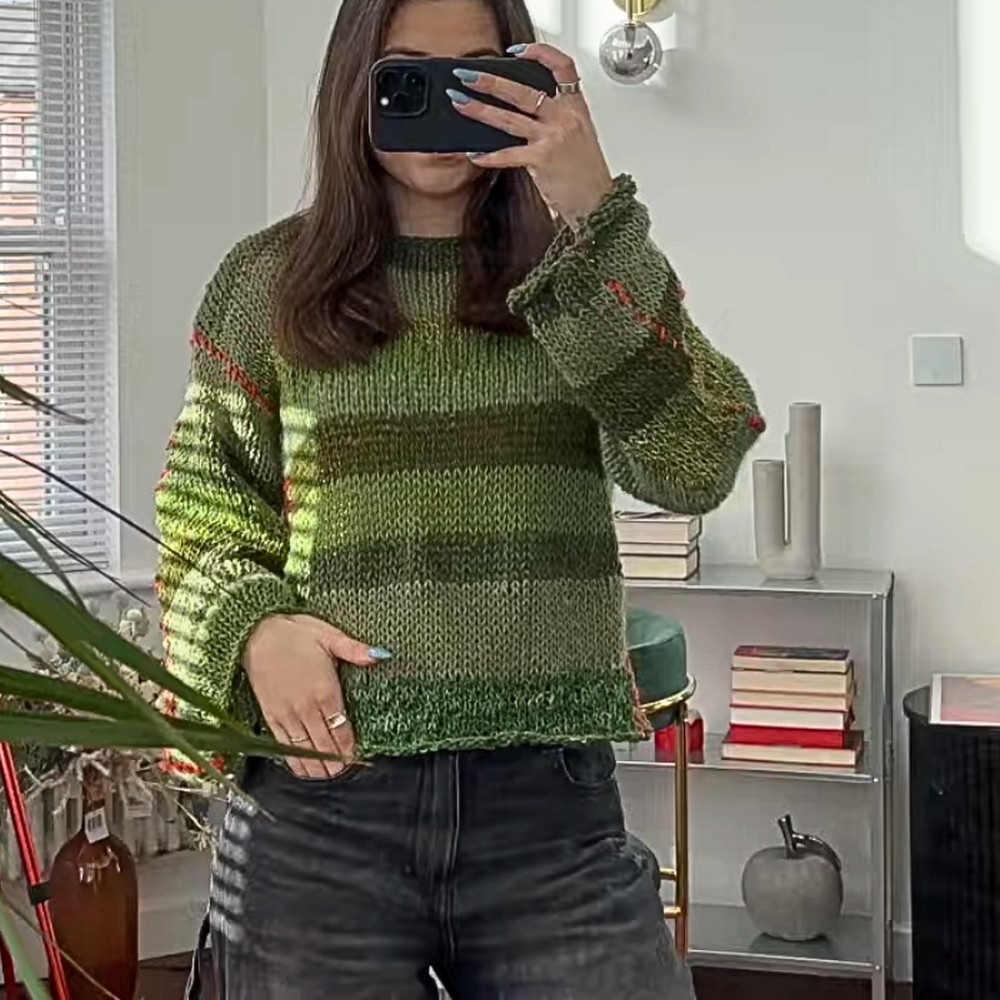 Beginner-Friendly Knit Scrap Sweater with Leftover Yarn – Customizable and Versatile