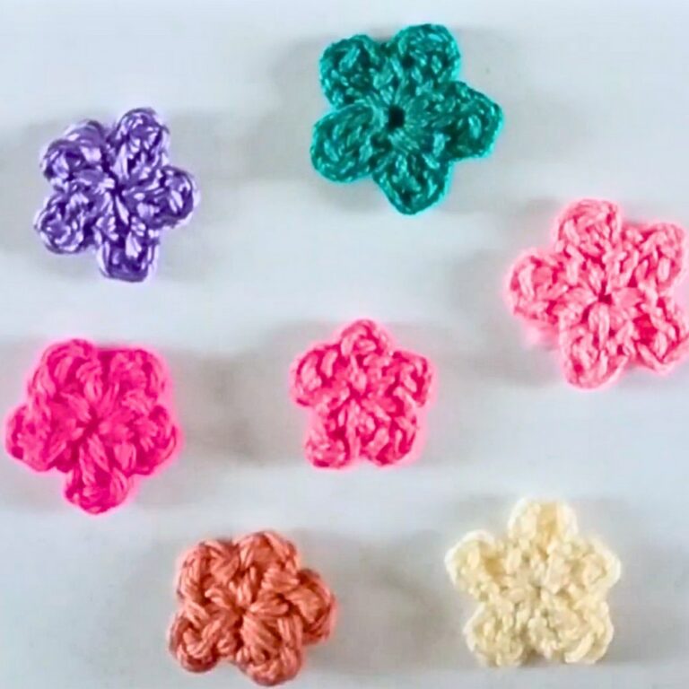 Crochet Mini Flowers Tutorial -Step-by-Step Guide