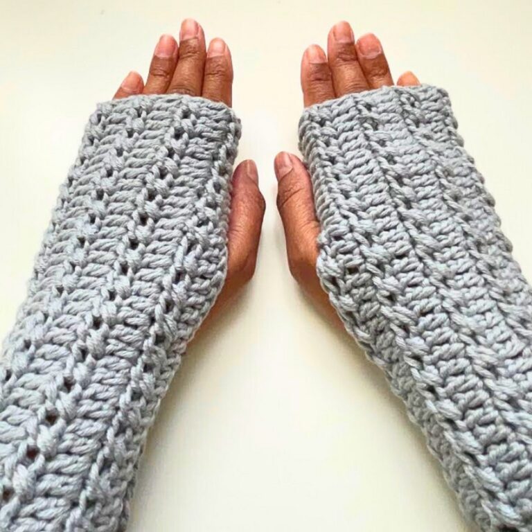 Easy Crochet Fingerless Gloves – Quick & Practical