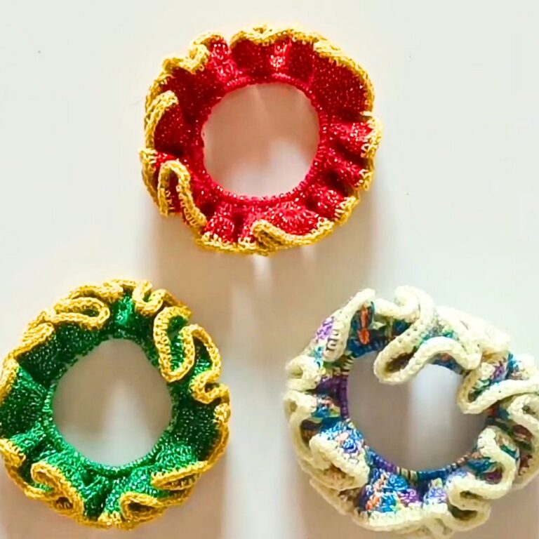 Crochet Ruffled Scrunchie