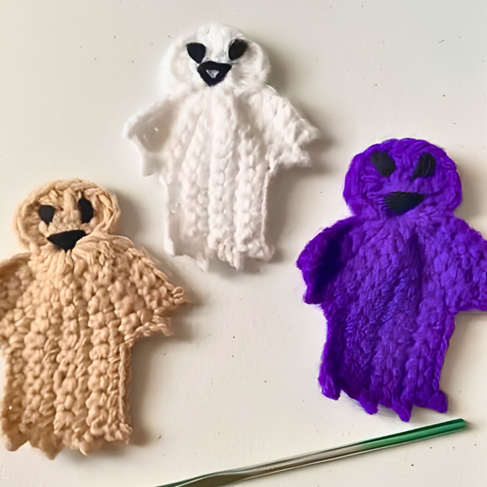 Easy Crochet Ghost Pattern - Perfect For Halloween Décor