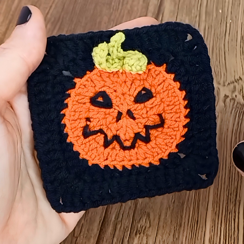 Easy Crochet Halloween Pumpkin Granny Square Tutorial