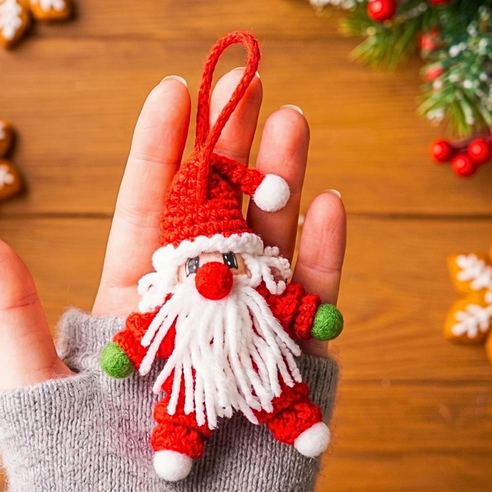 Easy Crochet Santa Keychain Pattern For Festive Decor