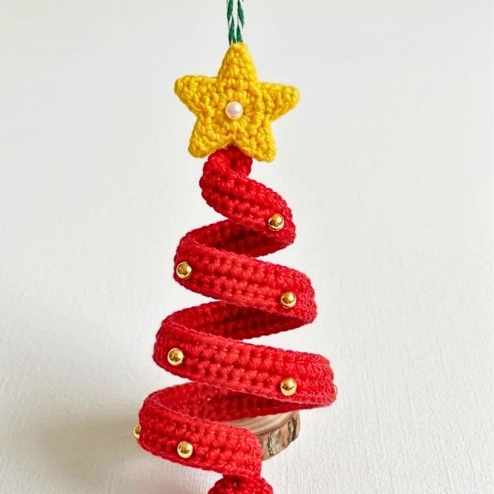 Crochet Spiral Christmas Tree Ornament Free Pattern