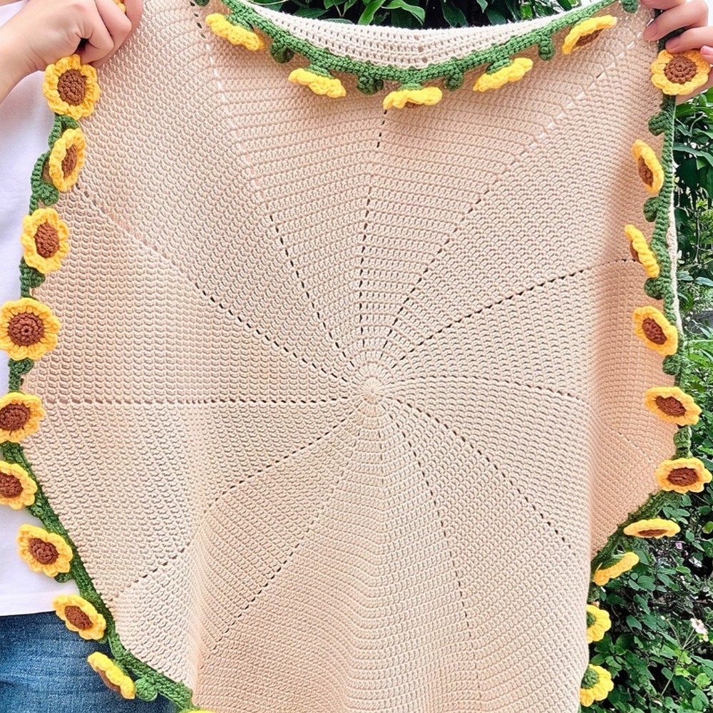 Crochet Sunflower Blanket Bouquet Pattern with Leaf Border