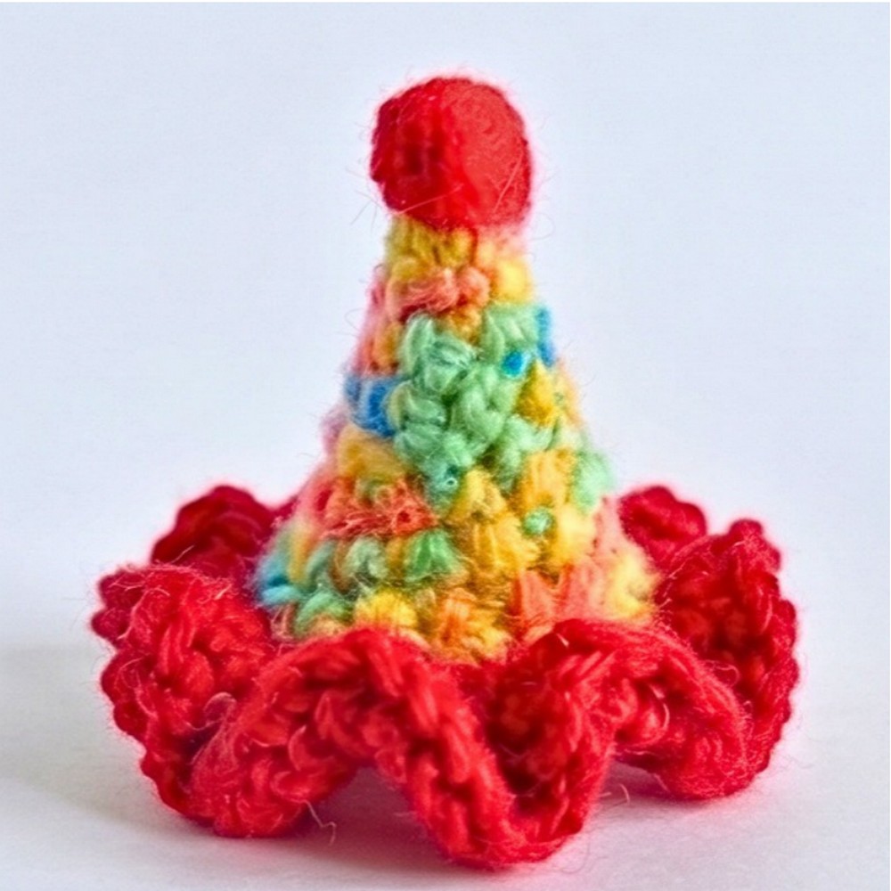 Easy Crochet Party Hat Pattern With Pom-Pom
